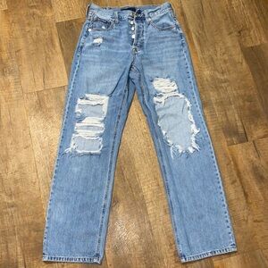 AEROPOSTALE Ripped 90's Baggy Jean Light Wash Size 4